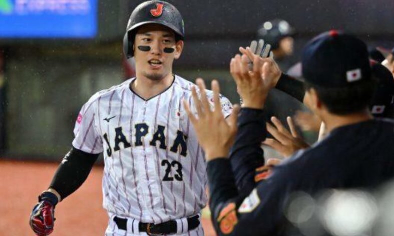 【速報】侍ジャパン、キューバとの大激闘制し決勝R進出決定！　4連勝で予選1位通過も確定に【プレミア12】